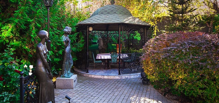 Hotel "Mandarin Club House" in Kharkov. Book with special offer 6