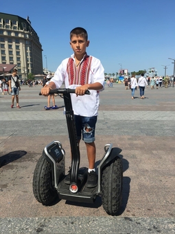 Прогулки на сигвеях «Green Wheels» в Киеве. Оплачивайте прокат segway по акции.