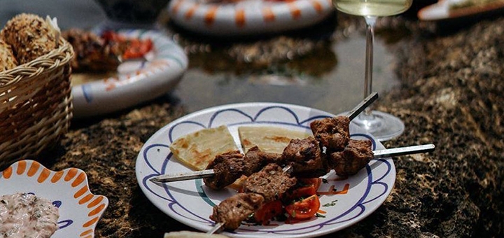 Ресторан в Одессе Nikos Greek Bistro недорого