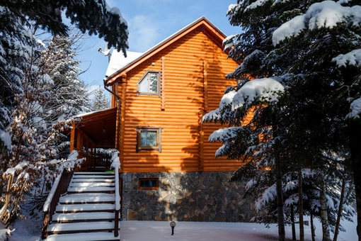 Cottage complex Province in Migovo. Book with promotion 13