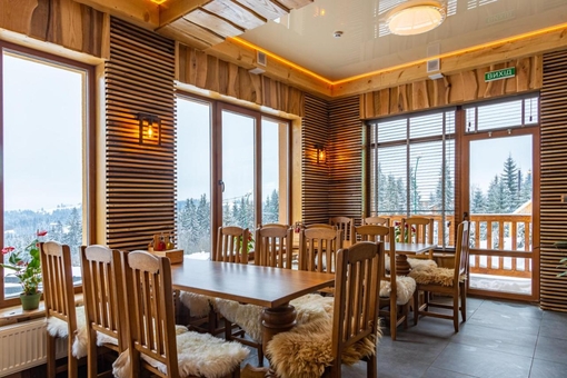 Hotel Rich Oak in Yablunytsia. Visit for promotion 19