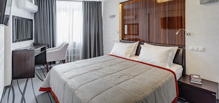 Hotel Tourist in Kyiv. Book a room with promotion 42