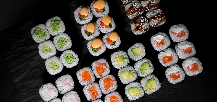 Доставка еды RollWay. Заказывайте по акции 1