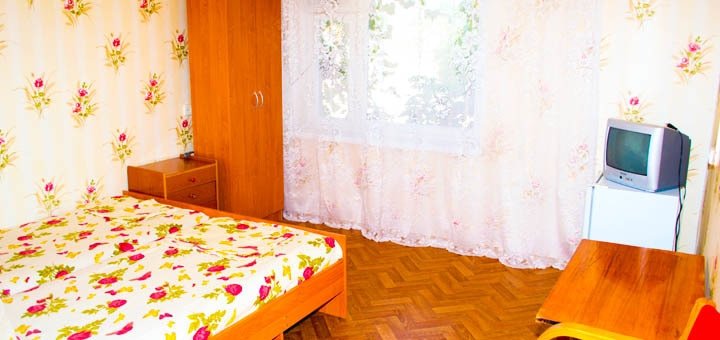 Номер базы отдыха «Сказка». Отдыхайте по акции