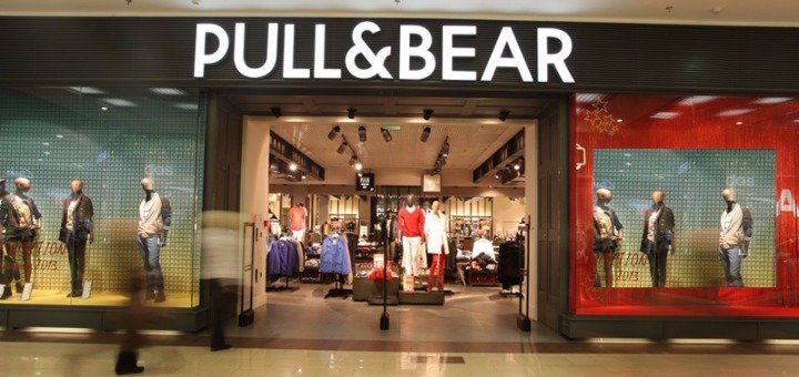 Мережа магазинів одягу «pull &amp; bear»