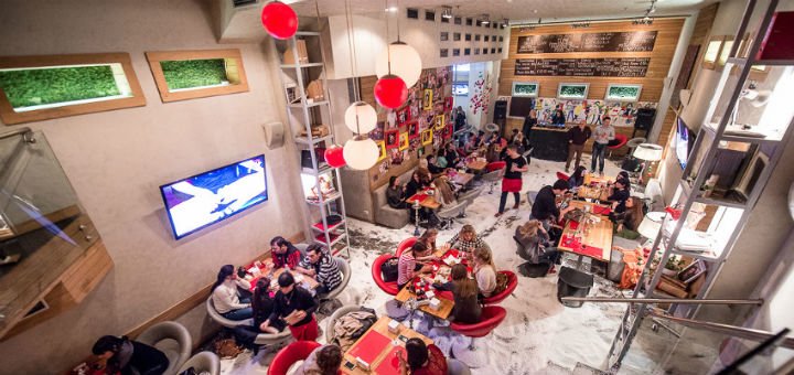 Знижка на меню в ресторані «люди casual food» в києві
