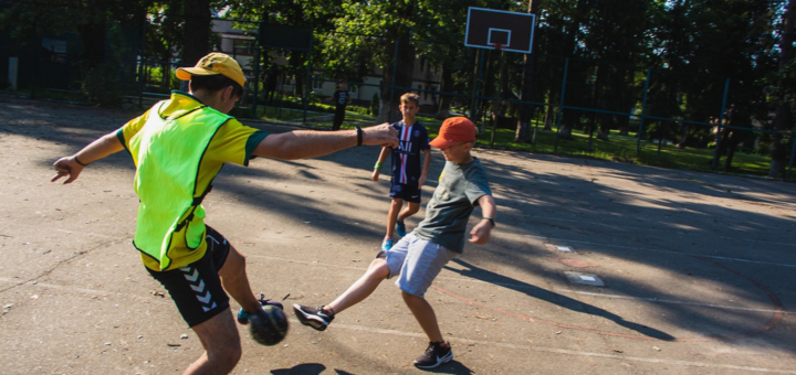 Знижки на відпочинок у дитячому таборі «Questy Camp» під Києвом4