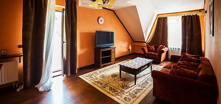 Скидки на отдых в отеле Vip House «Гнездо Голубки» в Шаяне11