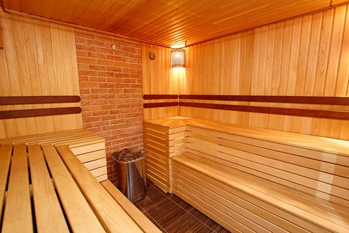 Steam room on wood in the private estate "Polyana Aqua Resort" in Polyana. Book spa services at a discount.