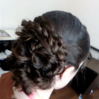 Weaving braids from stylist-make-up artist Irina Kostenko. Sign up for a discount.