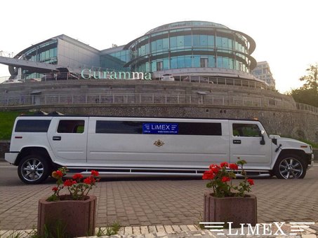 Rent of a jeep limousine in the «Limex» company in Kiev and Kiev region. Book for the promotion.