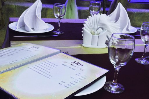 Restaurant of Armenian cuisine «Ani» in Zaporozhye. Book a banquet for a promotion.