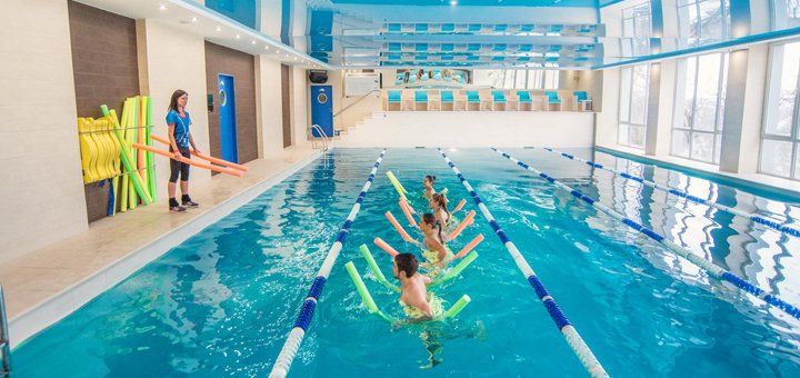 Water aerobics at the Nemo Fit & Spa fitness club. Buy a discount coupon.