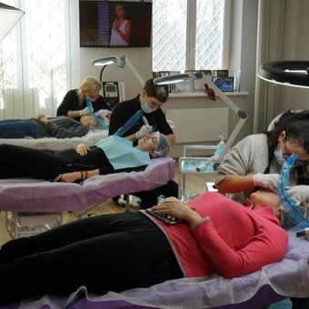 Школа перманентного макіяжу анни корж «perfect style» в києві. приходьте зі знижкою.
