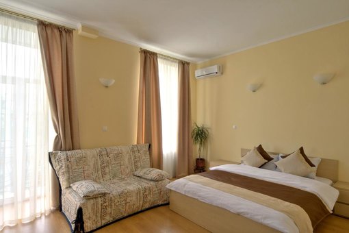 Стандартний двомісний номер в апарт-готелі «heart kiev apart hotel» в києві. зняти номер по акції
