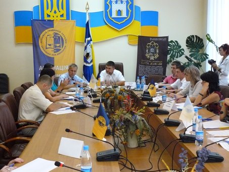 Адвокатське бюро «Смерч» у Києві. Звертайтесь за консультацією зі знижкою.