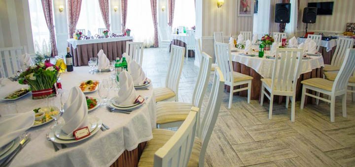 The interior in the restaurant "Sofiyivsky Posad" in Kiev. Visit by promotion